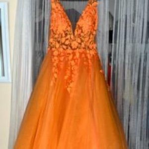 Selling my prom dress! I have only wore it once!